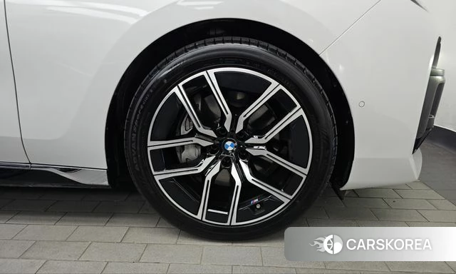 BMW 7 Series (G70) id 5015713 из Кореи 13