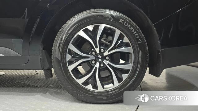 Kia Carnival 4th generation id 4923387 из Кореи 13