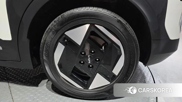 Kia EV3 id 4744203 из Кореи 13