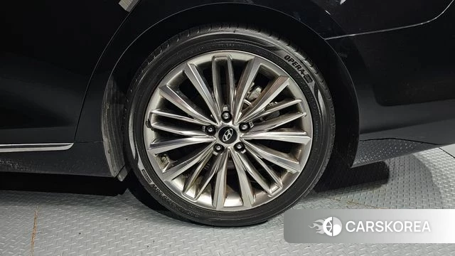 Hyundai Grandeur IG id 5023823 из Кореи 13