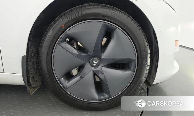 Tesla Model 3 id 4987639 из Кореи 13