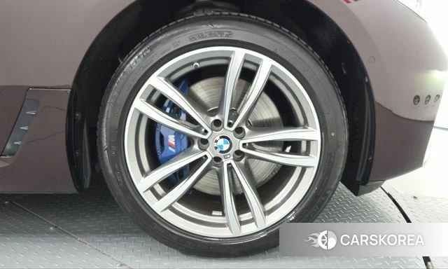 BMW 6 Series GT (G32) id 5023436 из Кореи 13