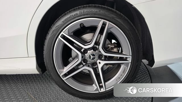 Mercedes-Benz C-Class W205 id 4992384 из Кореи 13