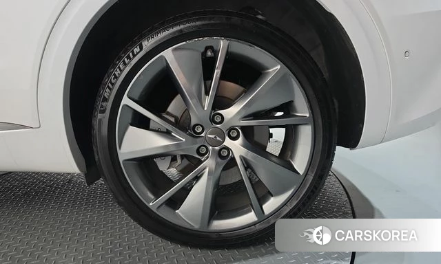 Genesis GV70 id 4958299 из Кореи 13