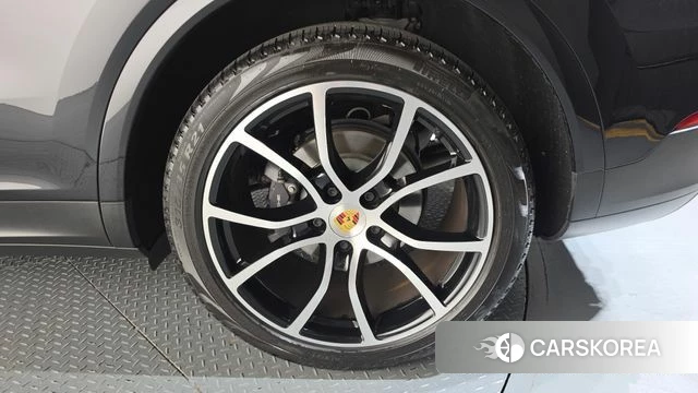 Porsche Cayenne (PO536) id 4907493 из Кореи 13