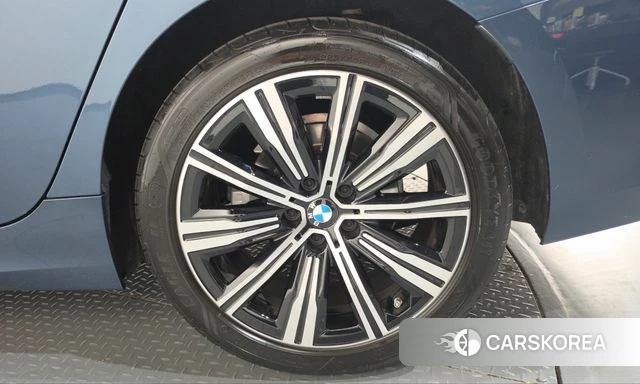 BMW 3 Series (G20) id 5039037 из Кореи 13