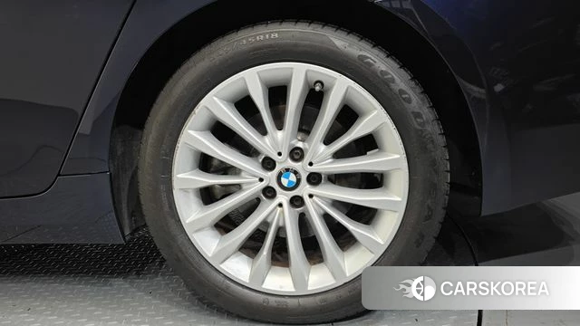 BMW 5 Series (G30) id 4977690 из Кореи 13