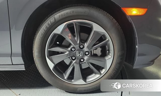 Honda Odyssey id 4950503 из Кореи 13