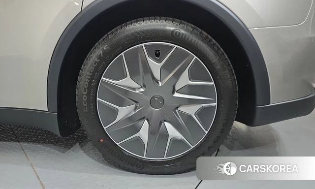 Tesla Model Y id 4940771 из Кореи 13