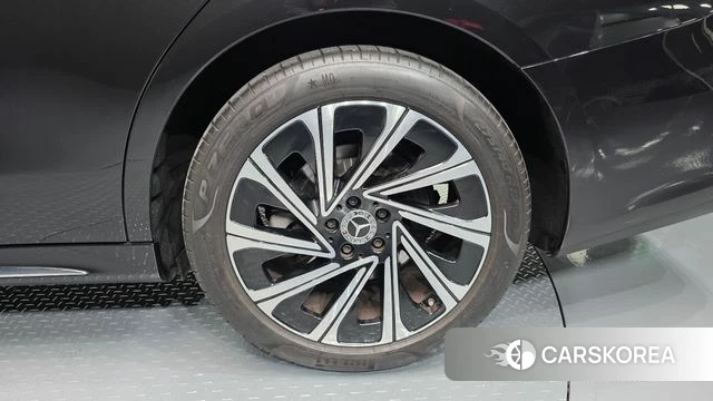 Mercedes-Benz E-Class W214 id 5026208 из Кореи 13
