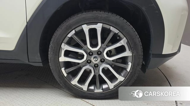 Ssangyong Torres id 5046745 из Кореи 13