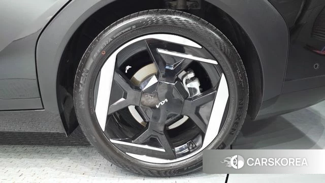 Kia EV4 id 4870662 из Кореи 13