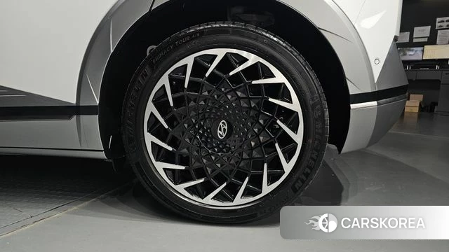 Hyundai Ionic 5 id 4990763 из Кореи 13