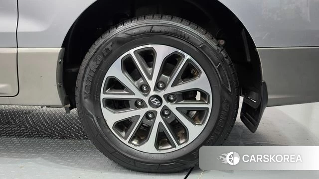 Hyundai The New Grand Starex id 4930838 из Кореи 13