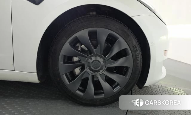 Tesla Model 3 id 5017805 из Кореи 13