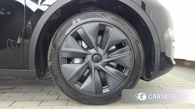 Tesla Model Y id 5032978 из Кореи 13