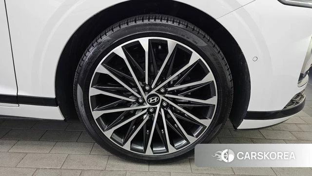 Hyundai Grandeur Hybrid (GN7) id 4995656 из Кореи 13