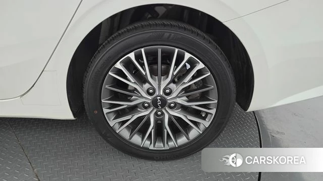 Kia The New K3 2nd generation id 4981809 из Кореи 13