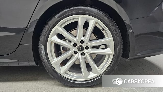 Audi A7 (4K) id 4928655 из Кореи 13
