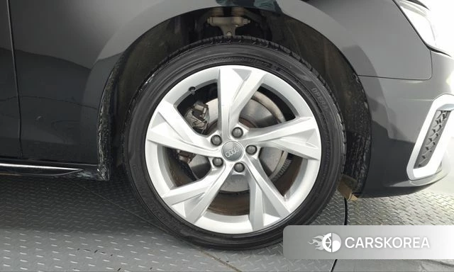 Audi A4 (B9) id 5034988 из Кореи 13