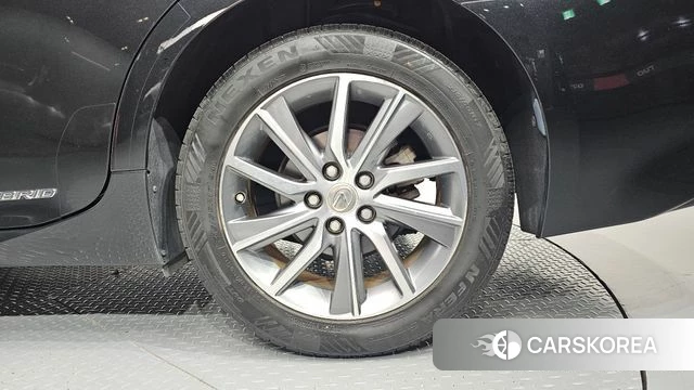 Lexus New ES300h id 4953163 из Кореи 13