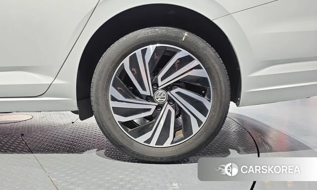 Volkswagen 7th Generation of Jetta id 4942780 из Кореи 13