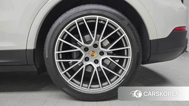 Porsche Cayenne (PO536) id 4650552 из Кореи 13