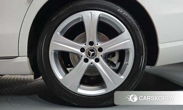 Mercedes-Benz E-Class W213 id 4978229 из Кореи 13