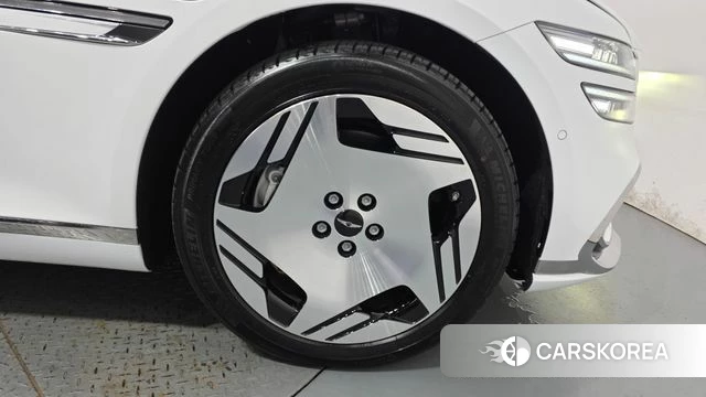 Genesis Electrified G80 (RG3) id 4980193 из Кореи 13