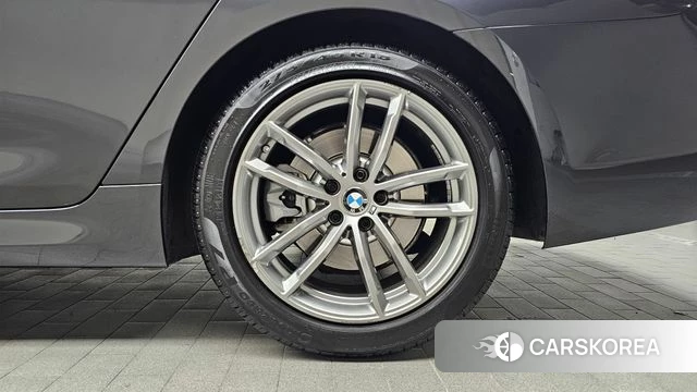 BMW 5 Series (G30) id 5023270 из Кореи 13
