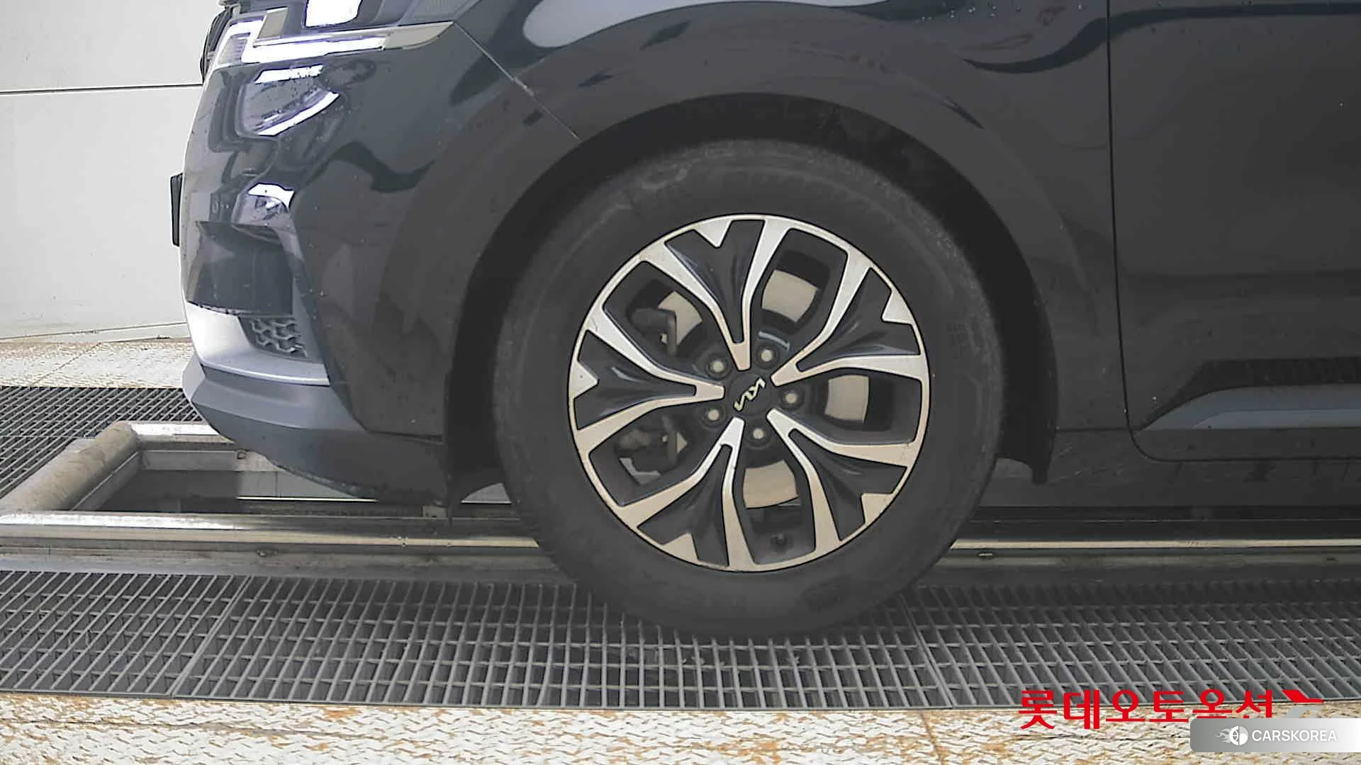 Kia Carnival id 4984636 из Кореи 13