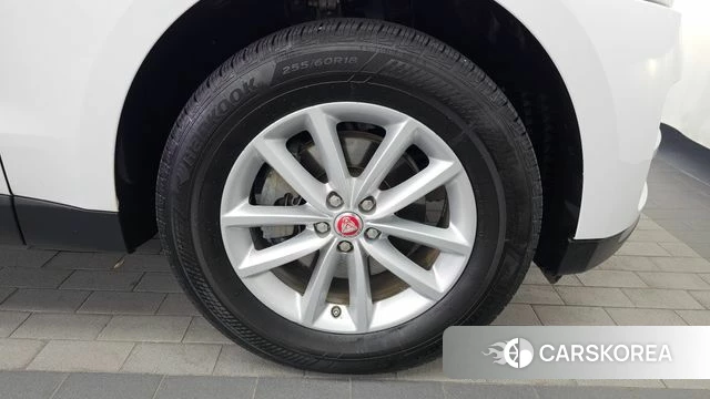 Jaguar F-PACE id 4993618 из Кореи 13