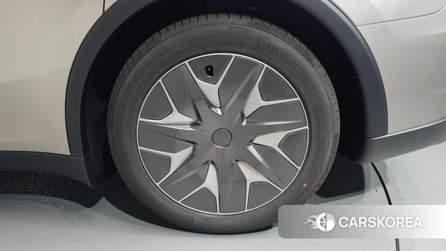 Tesla Model Y id 4964094 из Кореи 13