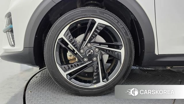 Kia Niro EV id 4992139 из Кореи 13