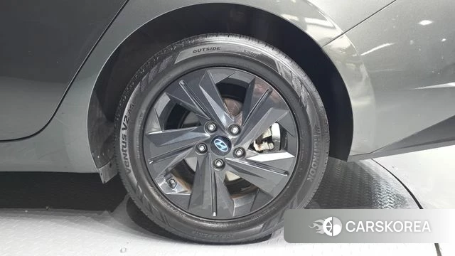 Hyundai Avante (CN7) id 4937046 из Кореи 13