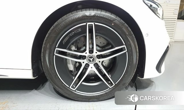 Mercedes-Benz E-Class W214 id 5045430 из Кореи 13
