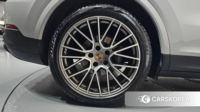 Porsche Cayenne (PO536) id 5040210 из Кореи 13