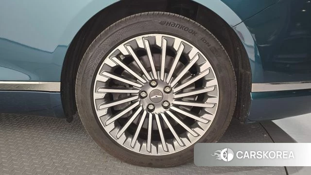 Genesis Electrified G80 (RG3) id 4986789 из Кореи 13