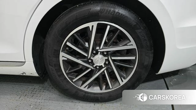 Hyundai The New Grandeur IG id 4741467 из Кореи 13