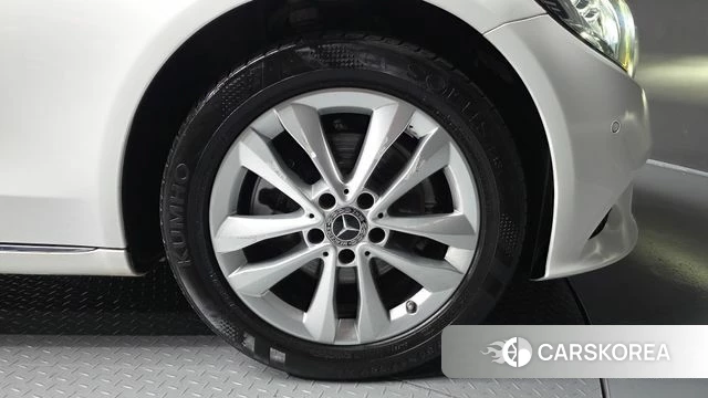 Mercedes-Benz C-Class W205 id 4930508 из Кореи 13