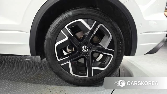 Volkswagen Touareg 3rd generation id 4957460 из Кореи 13