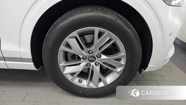 Genesis GV70 id 5003096 из Кореи 13