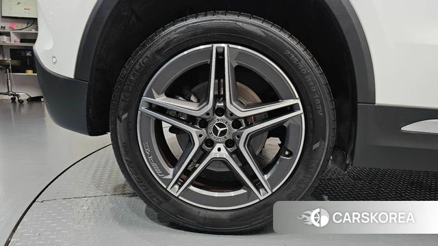 Mercedes-Benz GLA - Class H247 id 4959503 из Кореи 13