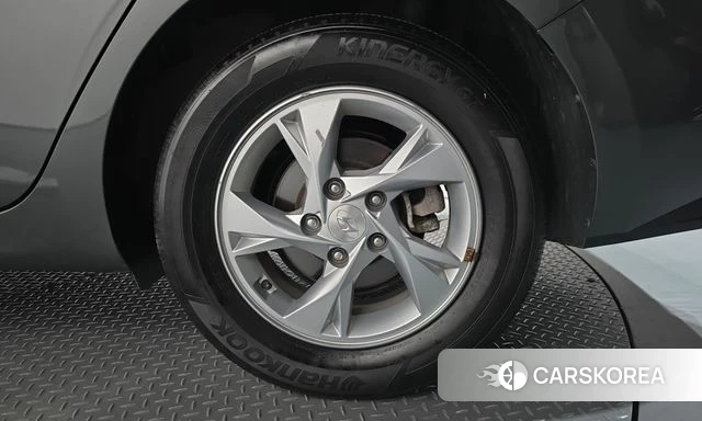 Hyundai Avante (CN7) id 4942937 из Кореи 13