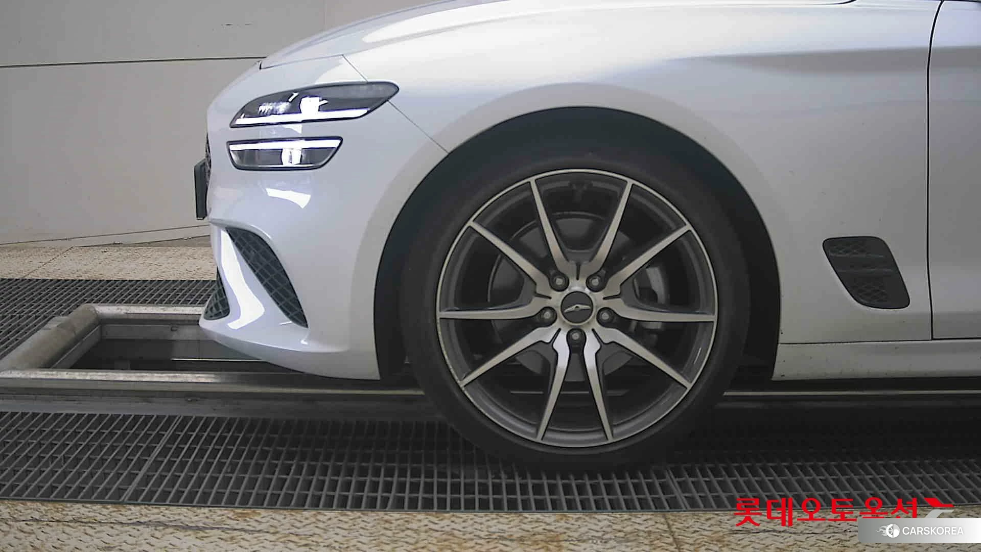 Hyundai G70 SHOOTING BRAKE id 4984679 из Кореи 13