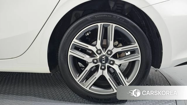 Kia Come New K3 id 4923217 из Кореи 13