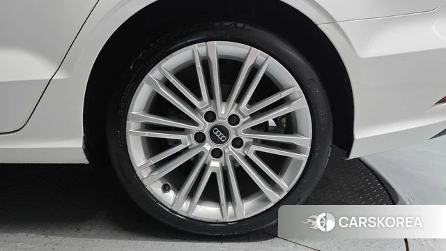 Audi New A3 id 4983108 из Кореи 13