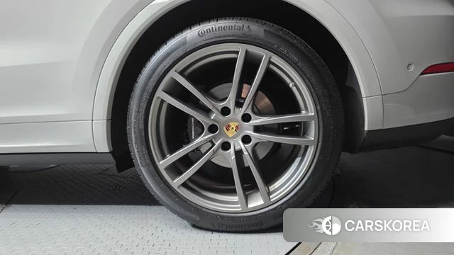 Porsche Cayenne (PO536) id 5002396 из Кореи 13