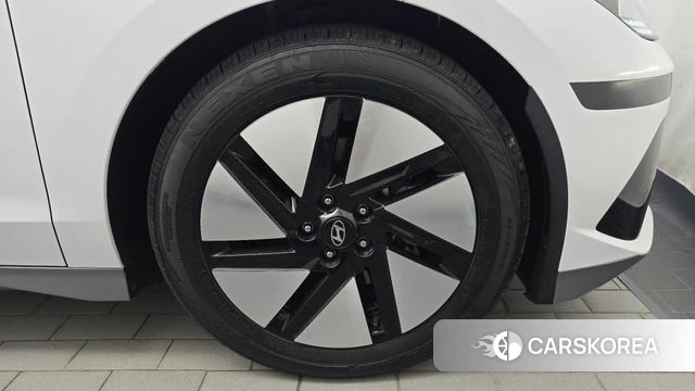Hyundai Ionic 6 id 5040256 из Кореи 13