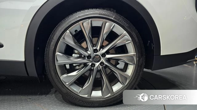 Toyota Crown Crossover id 5016269 из Кореи 13